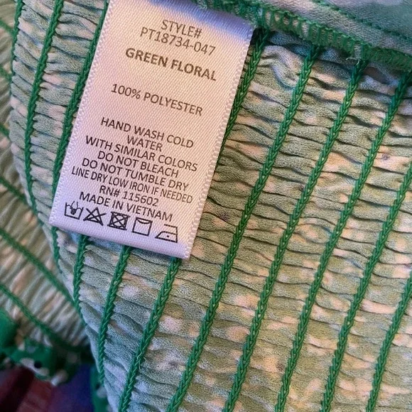 LUSH Floral Print Ruched Front Cami 1X Tunic Top Tank Green Summer Spring - Picture 6 of 7